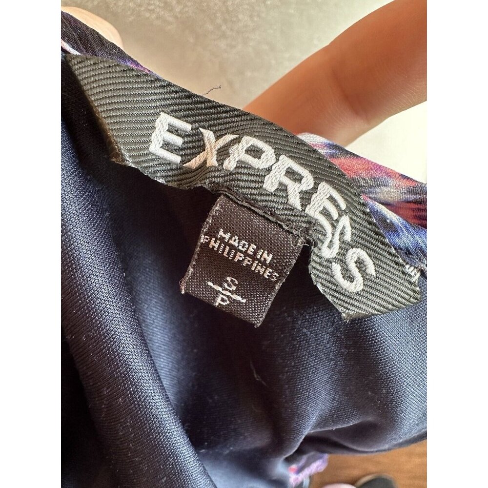 Express Women’s Purple Pink Pattern Slip Flowy Dress‎ Sz Small - Chic Casual - Picture 3 of 9